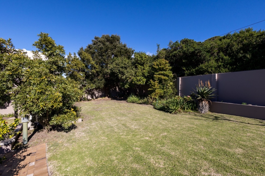 4 Bedroom Property for Sale in Lower Robberg Western Cape